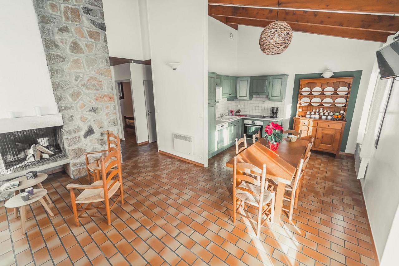 Village De Gites De Chanac Exterior photo